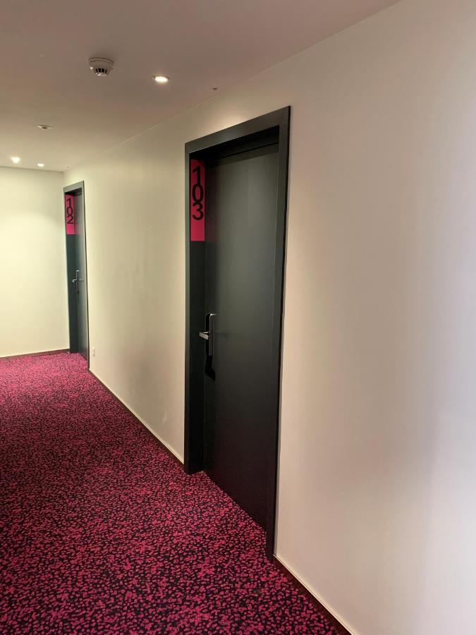 Hotel City Лугано Экстерьер фото